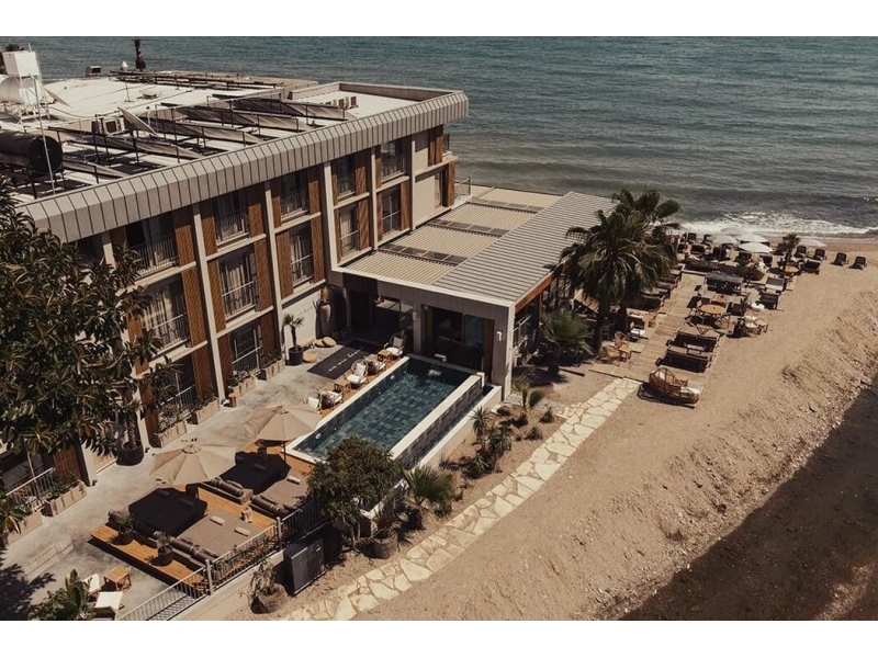 En Vie Beach Boutique Hotel