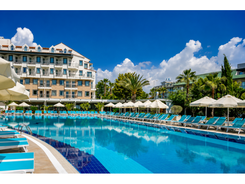 Side Aluna Hotel